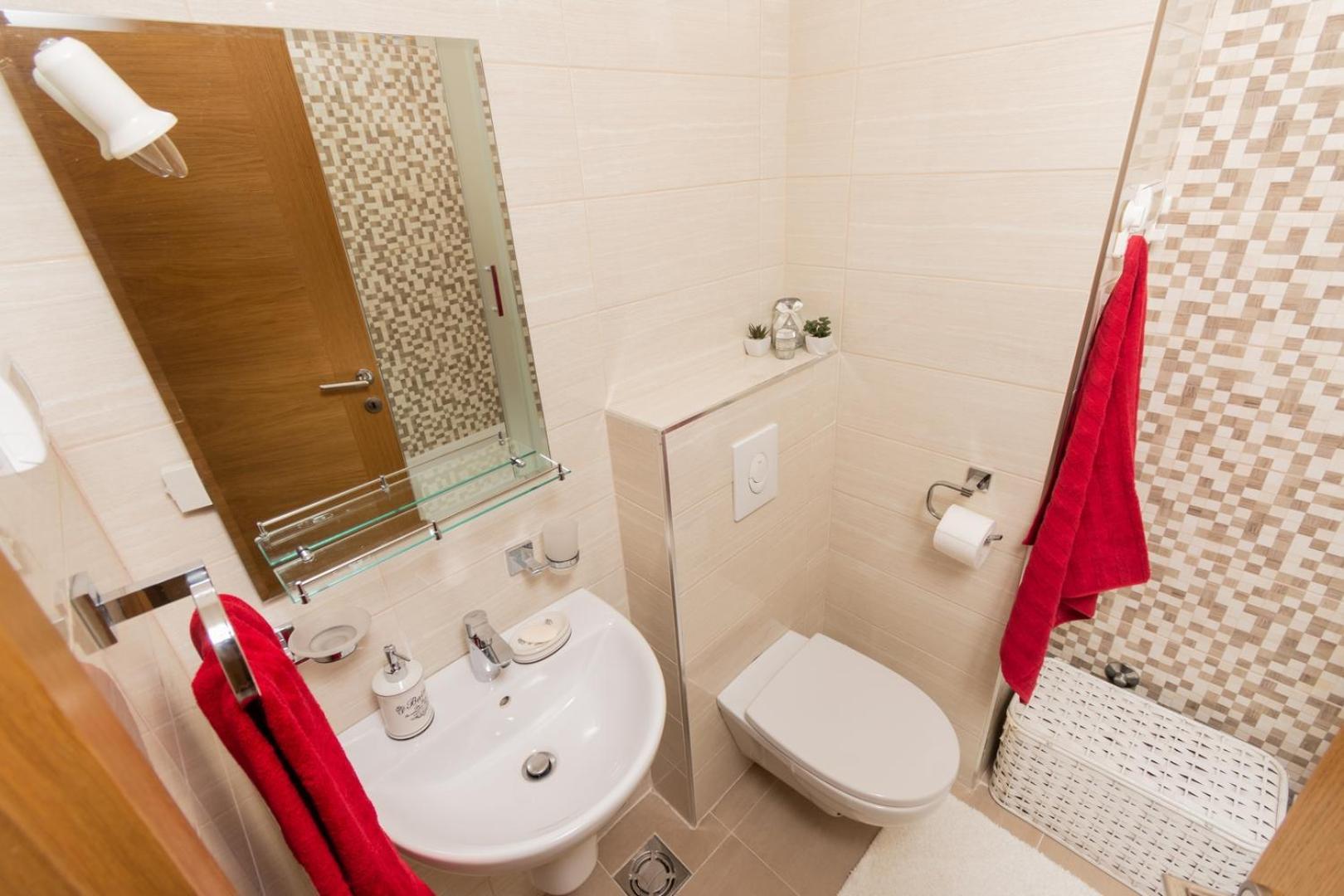 Lux City Apartment With Parking Подгорица Экстерьер фото